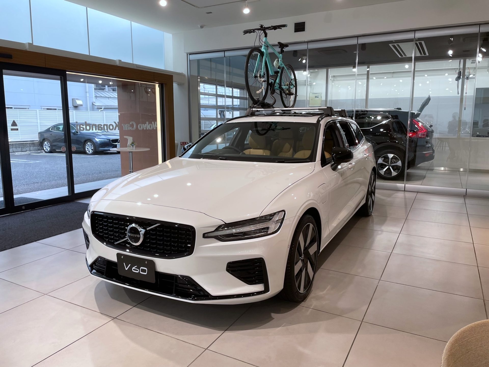 V60 Ultra T6 AWD plug-in hybrid